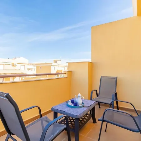 Penthouse Melva Apartment