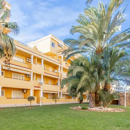 Penthouse Melva Denia